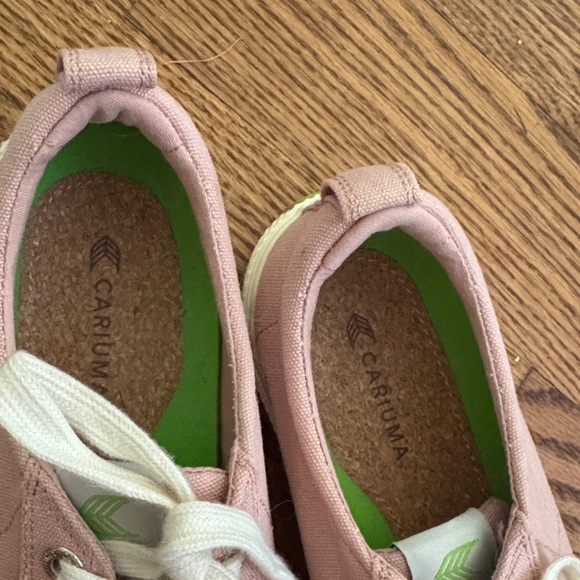Cariuma Women's Blush Canvas Sneakers - Picture 2 of 4